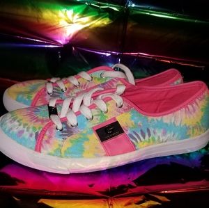 Like New GUESS shoes!